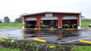 Jones Orchard Farm Market on Highway 51 North